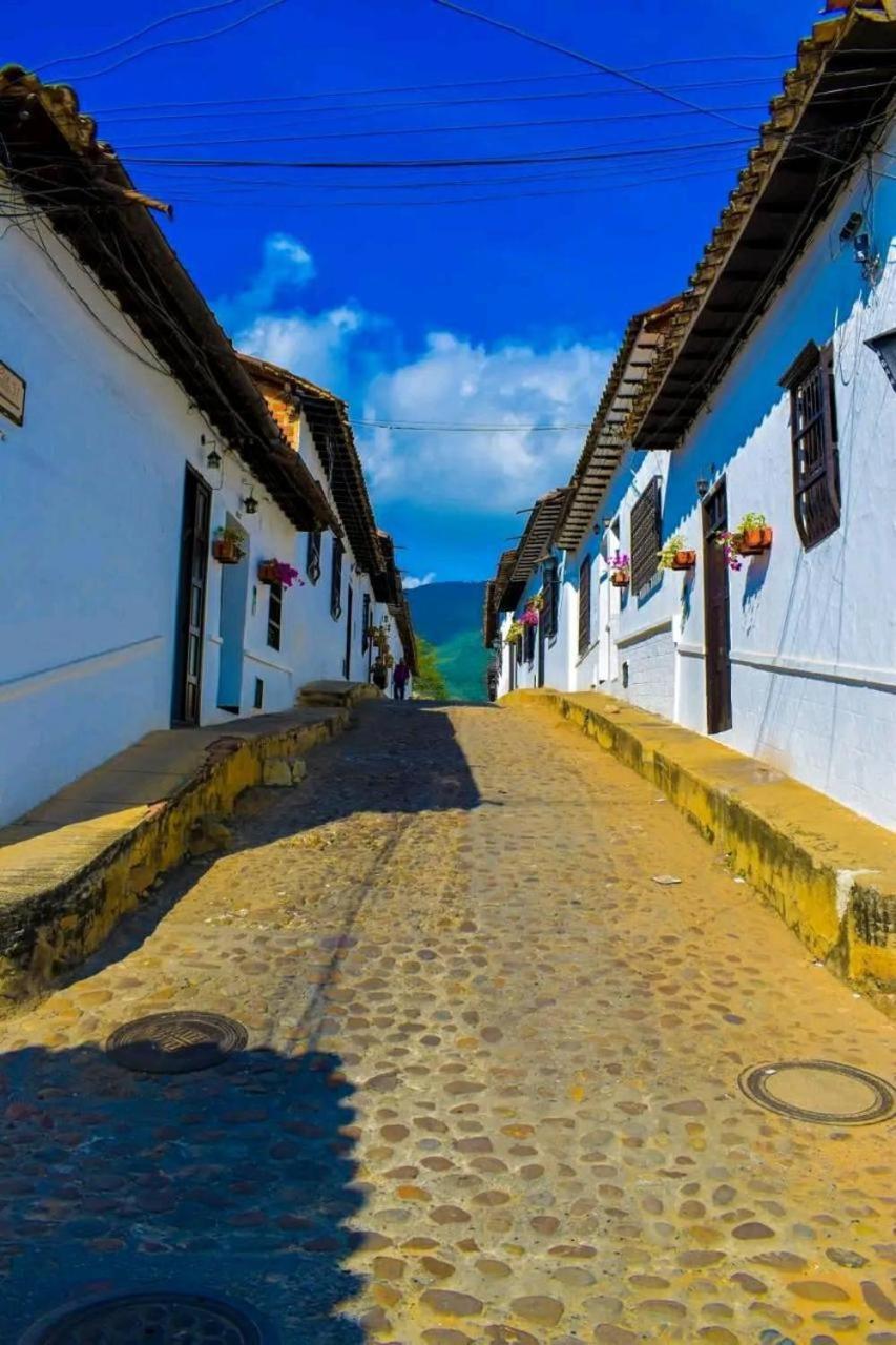 Hostal Colonial De Santander คิรอน ภายนอก รูปภาพ